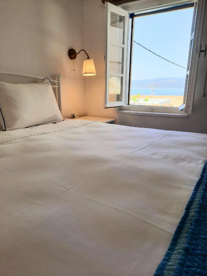 Zoe Apartments No 7 , Hydra Island Greece Exterior foto